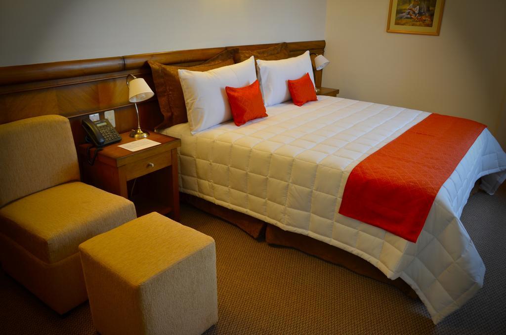 De La Trinidad Hotel Encarnación 外观 照片