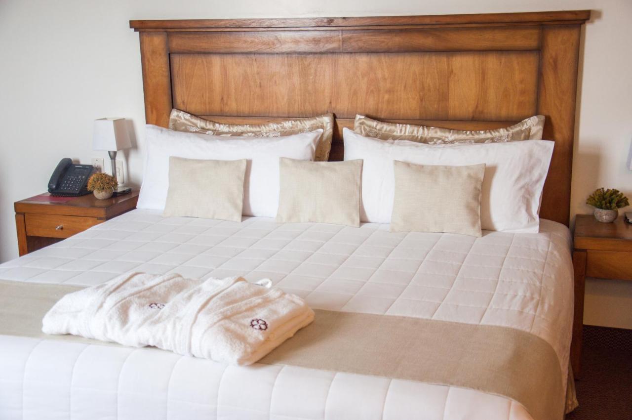 De La Trinidad Hotel Encarnación 外观 照片